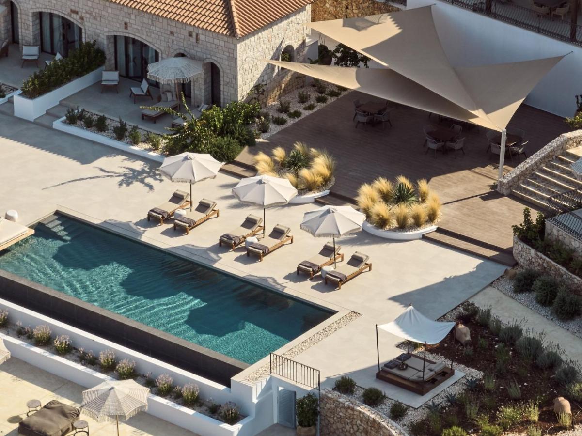 Rebek Luxury Villas & Suites Agios Nikolaos  Exteriör bild