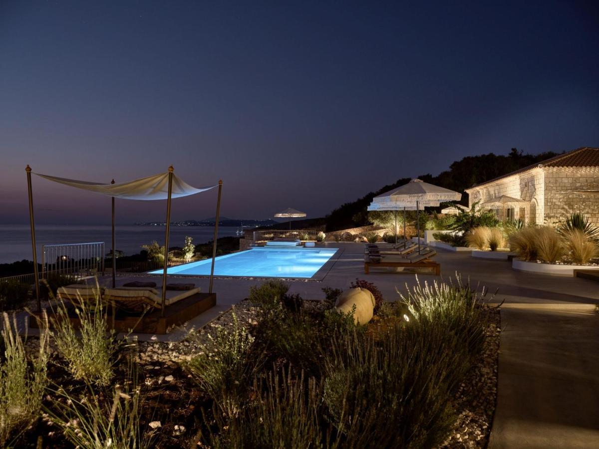 Rebek Luxury Villas & Suites Agios Nikolaos  Exteriör bild
